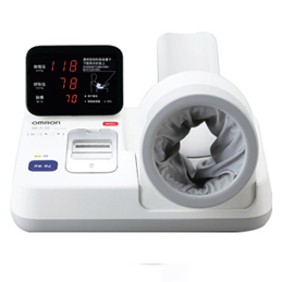 欧姆龙全自动医用电子血压计健太郎HBP-9020