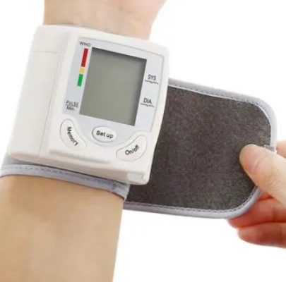w05l手腕式电子血压计