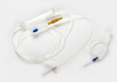 一次性使用输血器 带针 型号：TS-1 12#  新德意