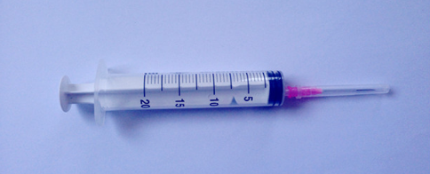 宝舜一次性使用无菌溶药器 带针 20ml