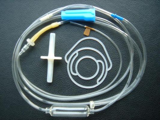 一次性使用输液器 带针001