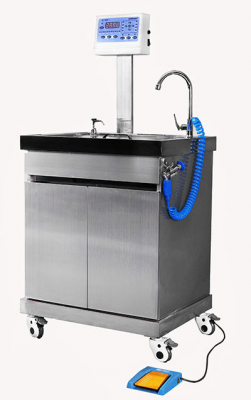 全自动内镜清洗消毒机