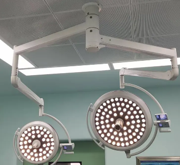 谊安奥美led手术无影灯